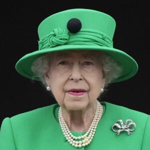 La reine Elisabeth II - La famille royale d'Angleterre au balcon du palais de Buckingham, à l'occasion du jubilé de la reine d'Angleterre