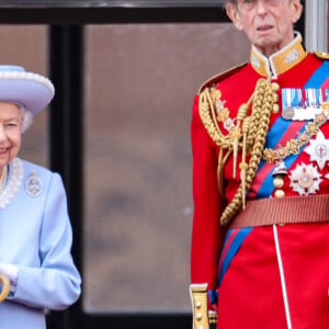 Le prince Edward, duc de Kent - La famille royale au balcon lors de la parade militaire "Trooping the Colour" dans le cadre de la célébration du jubilé de platine de la reine Elizabeth II à Londres le 2 juin 2022. 