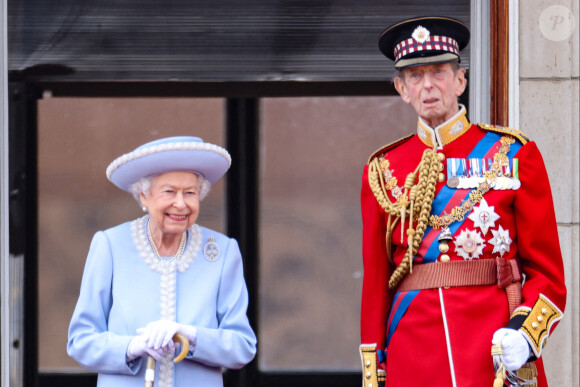 Le prince Edward, duc de Kent - La famille royale au balcon lors de la parade militaire "Trooping the Colour" dans le cadre de la célébration du jubilé de platine de la reine Elizabeth II à Londres le 2 juin 2022. 