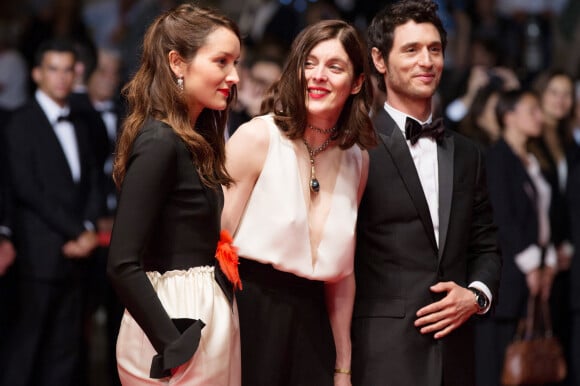 Anaïs Demoustier, Valérie Donzelli, Jérémie Elkaïm - Montée des marches du film "Marguerite & Julien" lors du 68e Festival International du Film de Cannes, le 19 mai 2015.