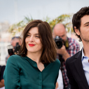 Valérie Donzelli et Jérémie Elkaïm - Photocall du film "Marguerite & Julien" lors du 68e Festival international du film de Cannes. Le 19 mai 2015.