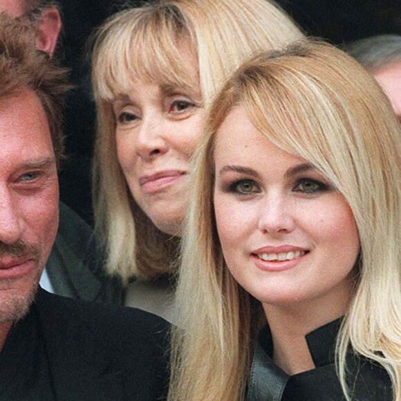 Johnny Hallyday et Laeticia Hallyday au mariage de Michel Sardou et d'Anne-Marie Périer.