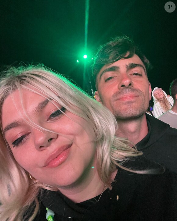 Louane avec son compagnon Florian Rossi au festival de Coachella, avril 2022.