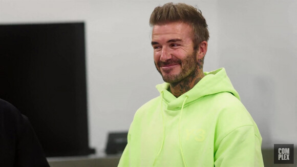 David Beckham va faire du shopping de baskets avec Joe La Puma de Complex au Flight Club de Miami, prenant le temps de parler de l'achat de baskets rares, de ses enfants portant ses chaussures et de son histoire avec adidas et le Predator. 17 mai 2022