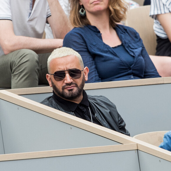 Cyril Hanouna et ses enfants, Lino et Bianca, dans les tribunes lors des internationaux de tennis de Roland Garros à Paris, France, le 31 mai 2019. © Jacovides-Moreau/Bestimage 