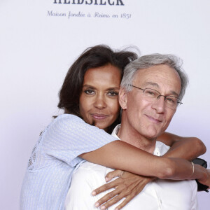 Exclusif - Karine Le Marchand et Laurent Petitguillaume - Soirée "Télé 7 Jours Summer Party" au restaurant "Monsieur Bleu" à Paris le 14 juin 2022. © Christophe Aubert via Bestimage