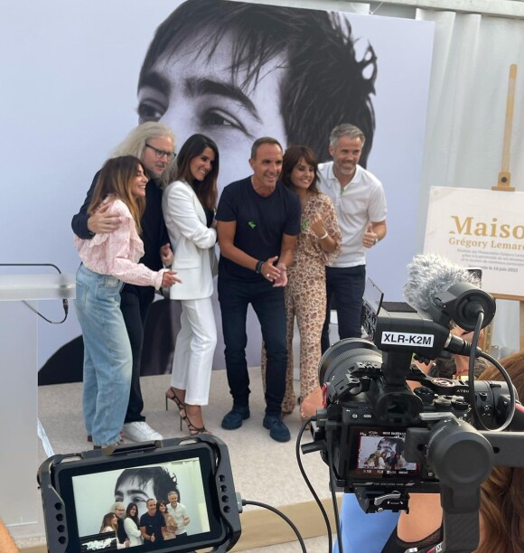 Pierre et Laurence Lemarchal inaugurent la maison Grégory Lemarchal, le 16 juin 2022, à Rueil-Malmaison (92), en présence de Karine Ferri mais aussi de Brigitte Macron, Nikos Aliagas, Faustine Bollaert et Julie Zenatti