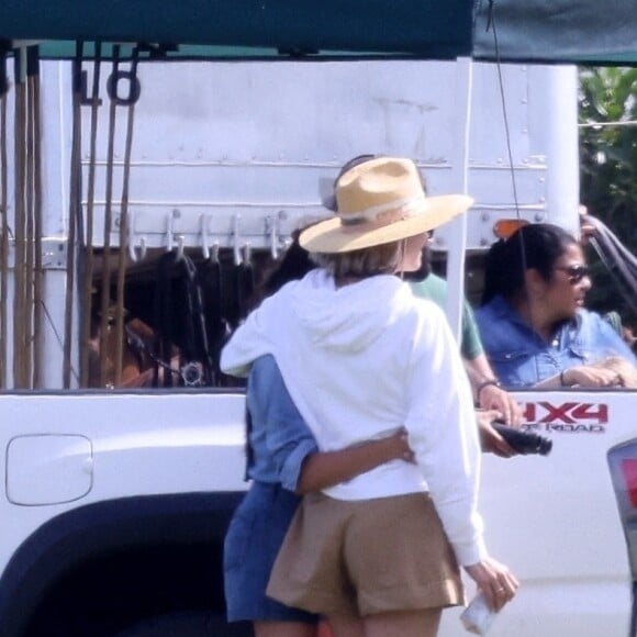 Meghan Markle, duchesse de Sussex soutient son mari le prince Harry, duc de Sussex et son équipe Los Padres lors d'une rencontre de polo à Santa Barbara le 17 juin 2022. 