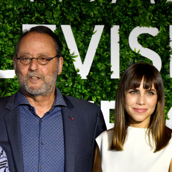 Angela Molina, Jean Reno et Aura Garrido pour la série TV "A private affair" au photocall du 61eme Festival de Télévision de Monte Carlo au Grimaldi Forum, le 18 juin 2022. © Bruno Bebert / Bestimage 