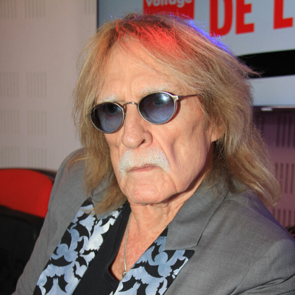 Exclusif - Le chanteur Christophe (Daniel Bevilacqua) - People lors de l'enregistrement de l'émission "Le Show de Luxe" sur la Radio Voltage à Paris. Le 19 juin 2019 © Philippe Baldini / Bestimage 