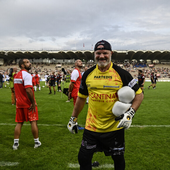 Philippe Etchebest - Deuxième édition du match des Légendes "La revanche" au stade Chaban-Delmas à Bordeaux le 13 septembre 2021. © Thierry Breton/Panoramic/Bestimage 