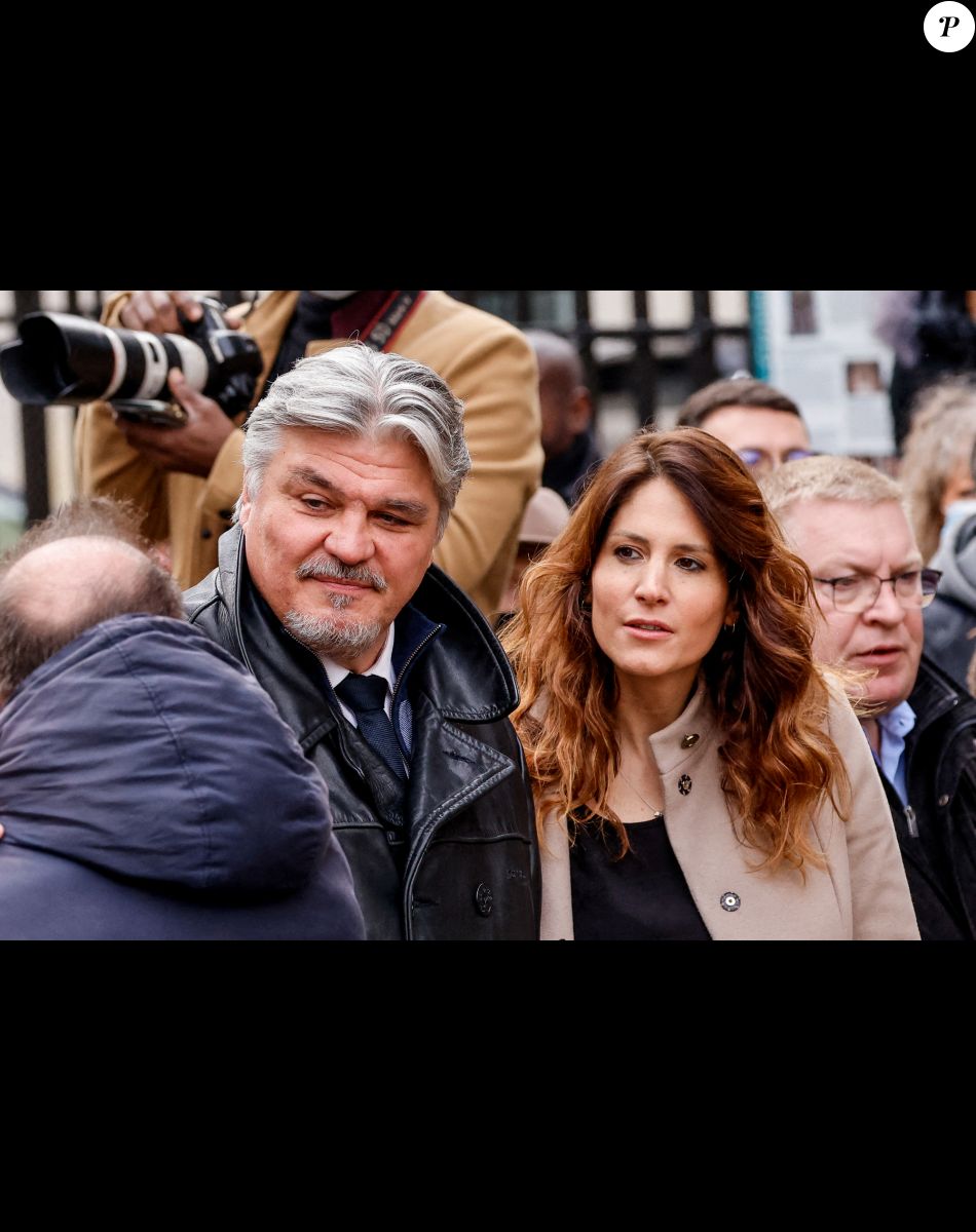 David Douillet et sa femme Vanessa - Obsèques de Jean-Pierre Pernaut en la Basilique Sainte-Clotilde à Paris le 9 mars 2022. © Cyril Moreau / Bestimage