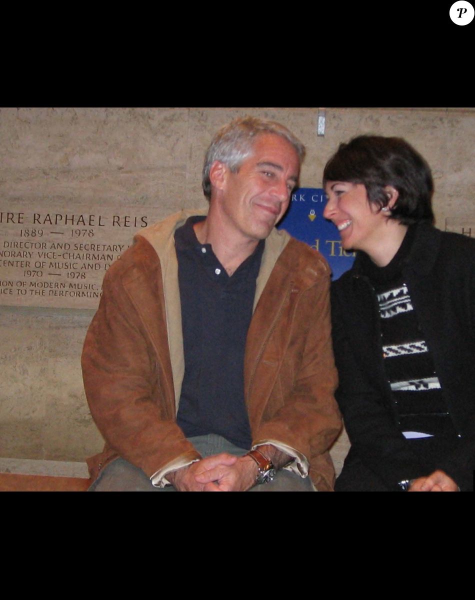 Affaire Jeffrey Epstein Ghislaine Maxwell Lourdement Condamnée Le Diaporama Purepeople 