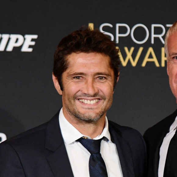 Bixente Lizarazu et Didier Deschamps, sélectionneur et ancien joueur de l'équipe de France de football, durant la soirée des Sportel Awards au Grimaldi Forum à Monaco. © Bruno Bebert/Bestimage