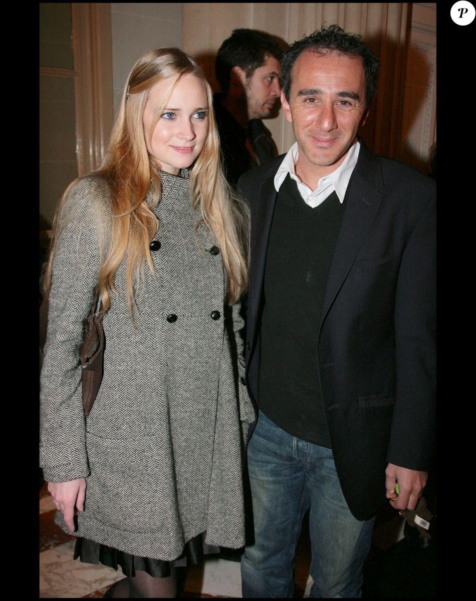 Juliette Gernez et Élie Semoun à l' hôtel de Crillon à Paris.