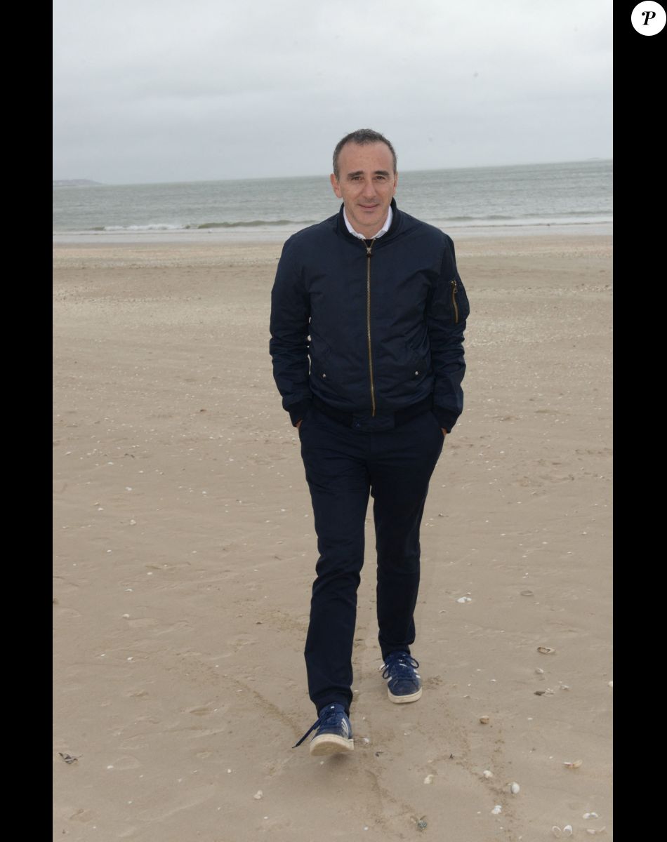 Elie Semoun - Rendez-vous sur la plage de La Baule lors de la 4ème édition le Festival du Cinéma et Musique de Film de La Baule le 10 novembre 2017. © Rachid Bellak/Bestimage