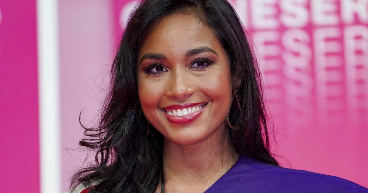 Clemence Botino (Miss France 2020) - Photocall et cérémonie de la