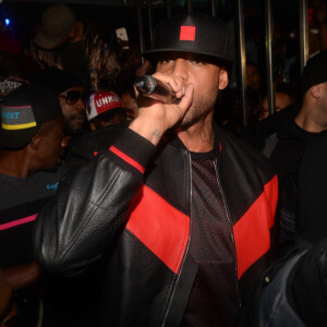 Exclusif - Le rappeur Booba fête son 41ème anniversaire au club Hobo et par la même occasion lance sa bouteille de Whisky nommée "Duc" à Paris le 12 décembre 2017. © Rachid Bellak/Bestimage 
