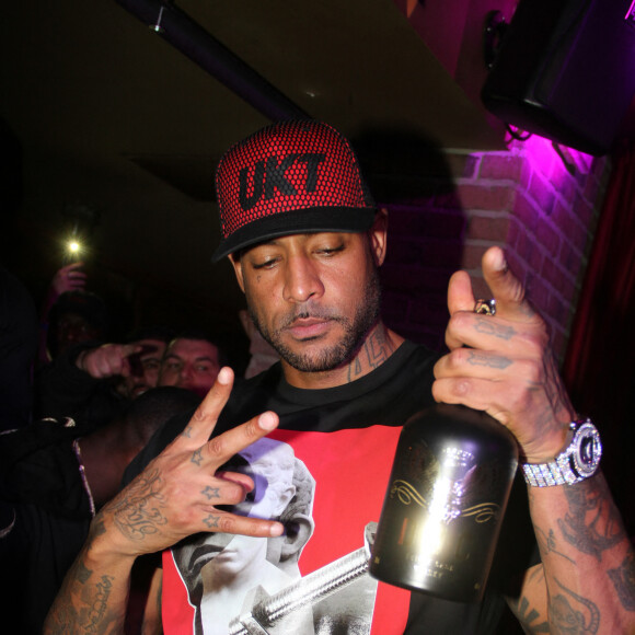 Exclusif - Le rappeur Booba en concert pour la promotion de son D.U.C Whisky au Hobo club à Paris, France, le 22 octobre 2017. © Phiilippe Baldini/Bestimage 