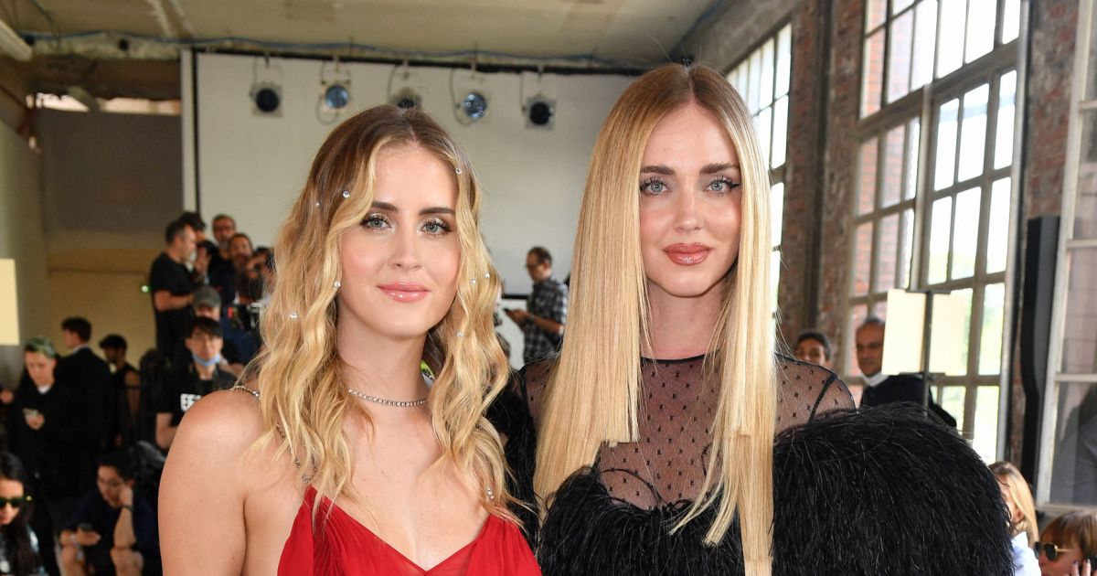Chiara Ferragni et Valentina Ferragni - Front Row du défilé de mode