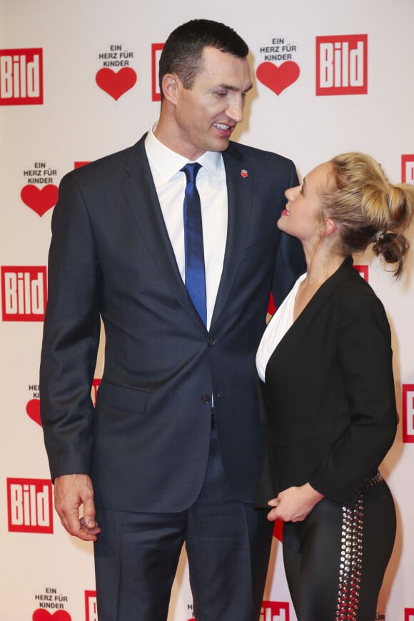 Wladimir Klitschko et sa compagne Hayden Panettiere - Soirée "Un coeur pour les enfants" à Berlin le 5 décembre 2015. 