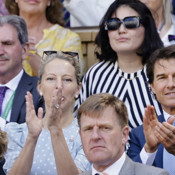 Tom Cruise dans les tribunes lors de la finale dame du tournoi de Wimbledon au All England Lawn Tennis and Croquet Club à Londres, Royaume Uni, le 9 juillet 2022. 