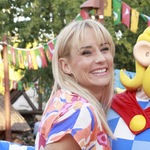 Exclusif - Élodie Gossuin (Miss France) lors de l'opération "L'été gaulois fait son grand retour au Parc Astérix" à Plailly. © Christophe Aubert via Bestimage 