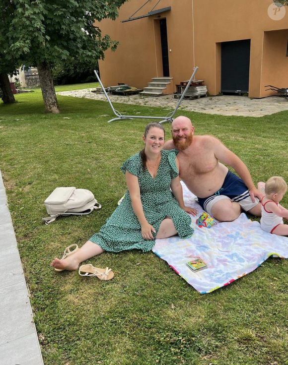 Lucile et Jérôme de "L'amour est dans le pré" parents comblés avec leur fille Capucine - Instagram