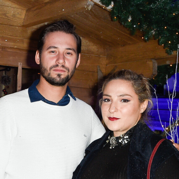 Marilou Berry et son compagnon Alexis (Le Diamantaire artiste street art) - Inauguration du "Chalet les Neiges 1850" sur la terrasse de l'Hôtel Barrière Le Fouquet's à Paris le 27 novembre 2017. Lors de la soirée une partie de Boboules a été organisée. © Coadic Guirec/Bestimage