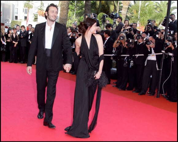 Michael Cohen et Emmanuelle Béart - Montée des marches du 61ème Festival de Cannes