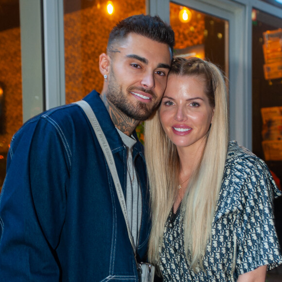 Exclusif - Thibault Garcia et sa femme Jessica Thivenin lors de la soirée " Come Chill with Booba " au bar Le Tube à Dubaï. © Nicolas Briquet / Bestimage 