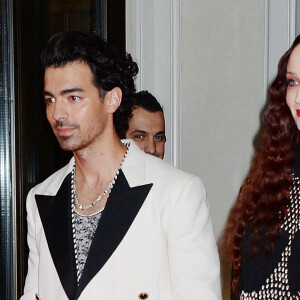 Joe Jonas, Sophie Turner - Les célébrités quittent leurs hôtels pour se rendre à la soirée du "MET Gala 2022" à New York, le 2 mai 2022. 