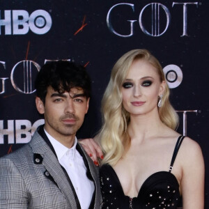 Joe Jonas et sa femme Sophie Turner à la première de "Game of Thrones - Saison 8" au Radio City Music Hall à New York, le 3 avril 2019. 