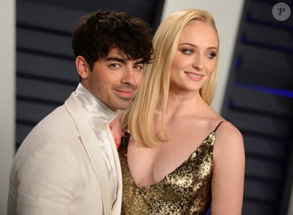 Joe Jonas et sa compagne Sophie Turner - Soirée Vanity Fair Oscar Party à Los Angeles. 