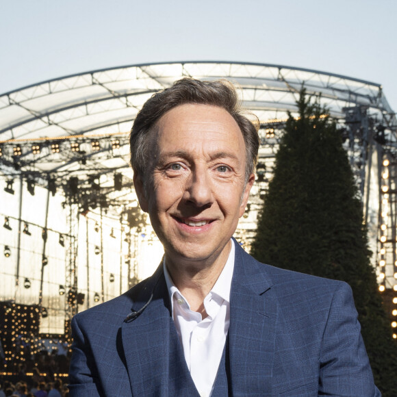 Exclusif - Stéphane Bern (Chaussures Louboutin aux couleurs Bleu Blanc Rouge) - Backstage de l'enregistrement de l'émission "Le concert de Paris" à la Tour Eiffel pour le 14 Juillet à Paris © Pierre Perusseau-Tiziano da Silva / Bestimage