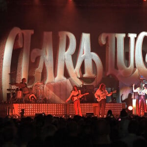 Clara Luciani en concert au Nice Jazz Festival 2022 sur la scène de la place Masséna à Nice. Le 16 juillet 2022 © Bruno Bebert / Bestimage