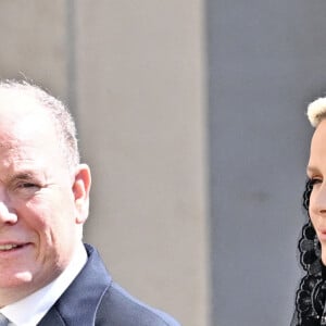 Le prince Albert II de Monaco et la princesse Charlène de Monaco arrivent au Vatican pour un entretien privé avec le pape François, le 20 juillet 2022. © Avalon/Panoramic//Bestimage 