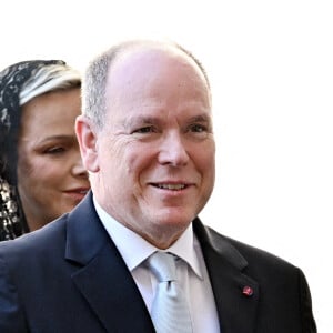 Le prince Albert II de Monaco et la princesse Charlène de Monaco arrivent au Vatican pour un entretien privé avec le pape François, le 20 juillet 2022. © Avalon/Panoramic//Bestimage 