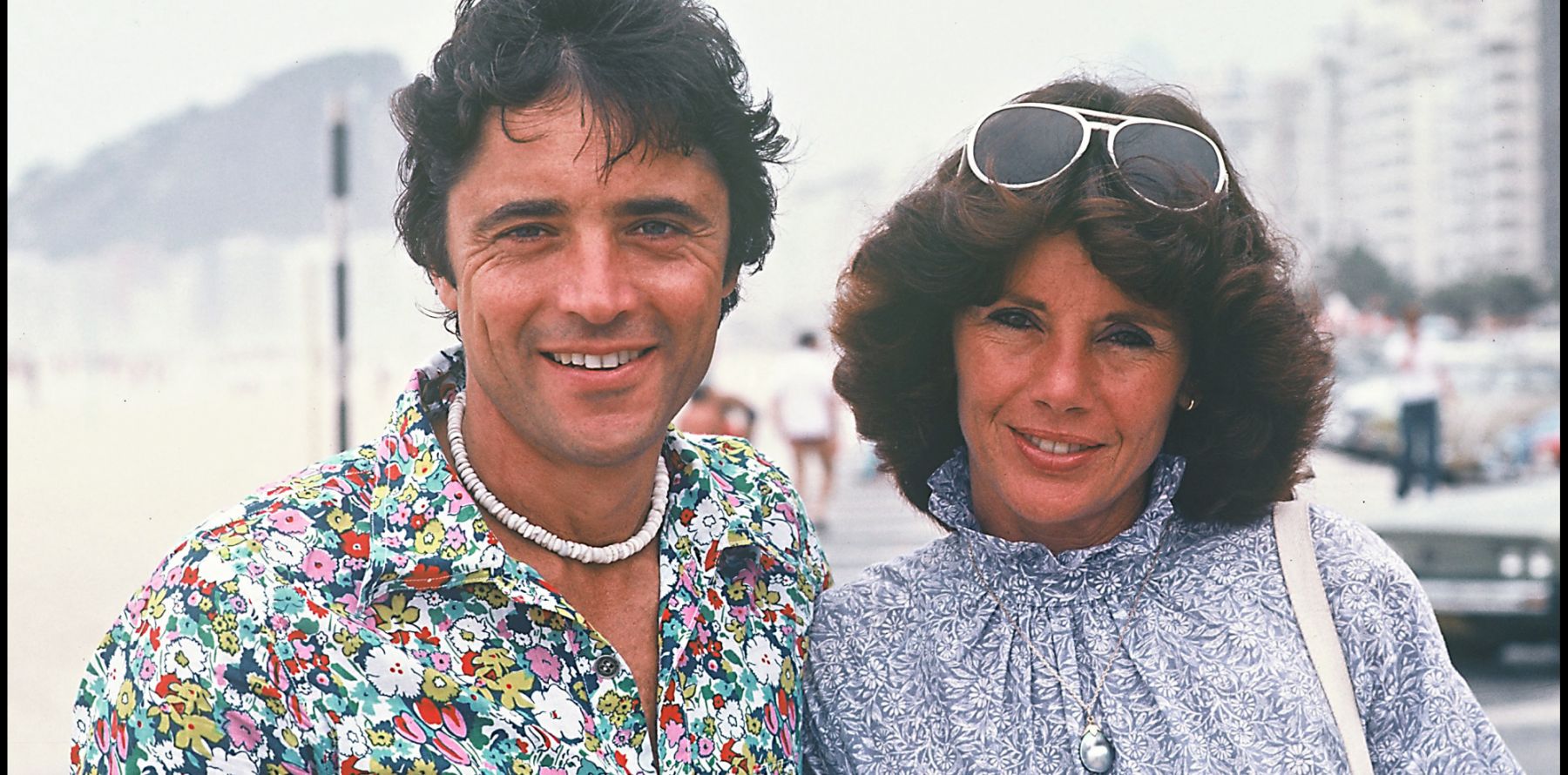 Quelle Est La Cause Du Décès De Sacha Distel Sacha Distel : Le calvaire de sa veuve Francine depuis sa mort, "mes