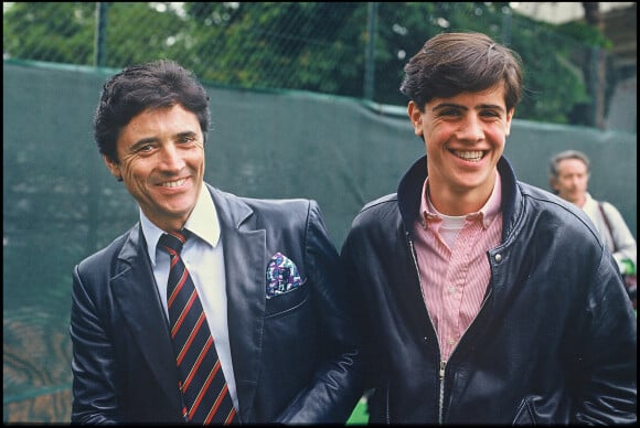Sacha Distel avec son fils Julien à Roland Garros.