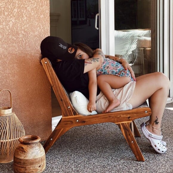 Alizée Lyonnet en famille sur Instagram.
