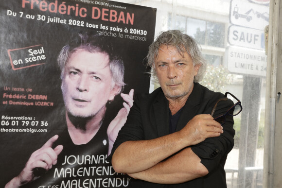 Frederic Deban au 34ème Salon du Livre à Cosne-Cours-sur-Loire, le 28 mai 2022. © Cédric Perrin/Bestimage 