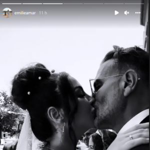 Emilie Amar (Les Anges) s'est mariée à son compagnon Bruno à la mairie de Carqueiranne - Instagram