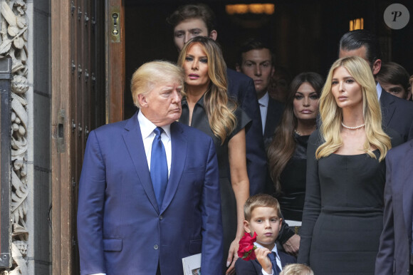 Donald Trump et sa femme Melania Trump, Kimberly Guilfoyle, Ivanka Trump - Obsèques de Ivana Trump en l'église St Vincent Ferrer à New York. Le 20 juillet 2022.