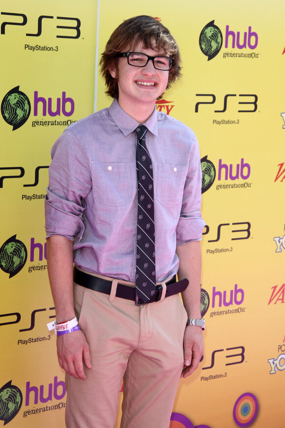 Angus T. Jones - 5e Variety Annual Power of Youth aux The Paramount Studios. Hollywood, le 22 octobre 2011.