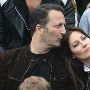 Arthur (Jacques Essebag) et sa compagne Mareva Galanter - People dans les tribunes de la finale homme des internationaux de France de Roland Garros à Paris le 5 juin 2016. © Moreau-Jacovides / Bestimage 