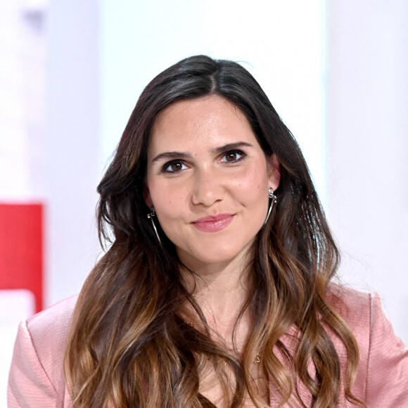 Joyce Jonathan - Enregistrement de l'émission Vivement dimanche prochain au studio Gabriel, présentée par Michel Drucker et diffusée le 17 avril 2022 sur France 2. © Guillaume Gaffiot / Bestimage 