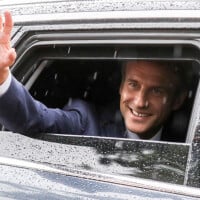 Emmanuel et Brigitte Macron : Pizzas en famille et sortie en canoë, les vacances commencent !