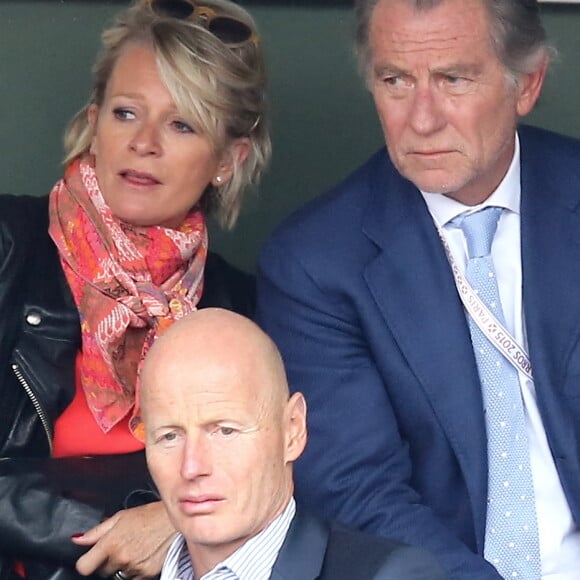 Sophie Davant et William Leymergie - People dans les tribunes des Internationaux de France de tennis de Roland Garros à Paris. Le 26 mai 2015 