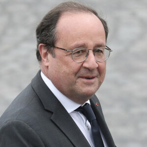 Francois Hollande - Cérémonie de commémoration à l'Arc de Triomphe, Paris. © Stéphane Lemouton/Bestimage